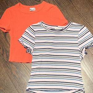 Set of TWO crop tops, short sleeve, size Small